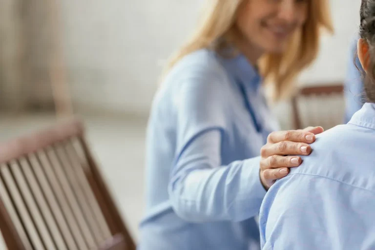 que hacer ante un brote psicotico